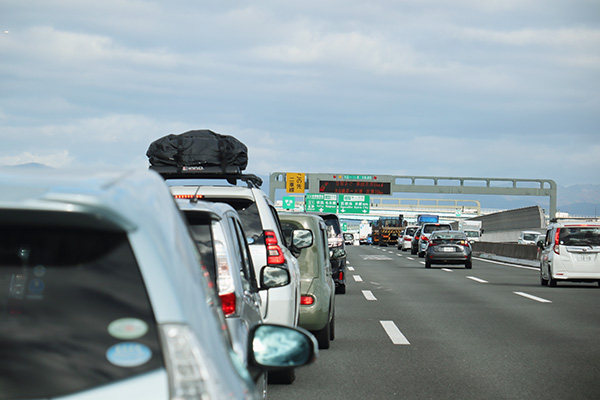高速道路の事故渋滞