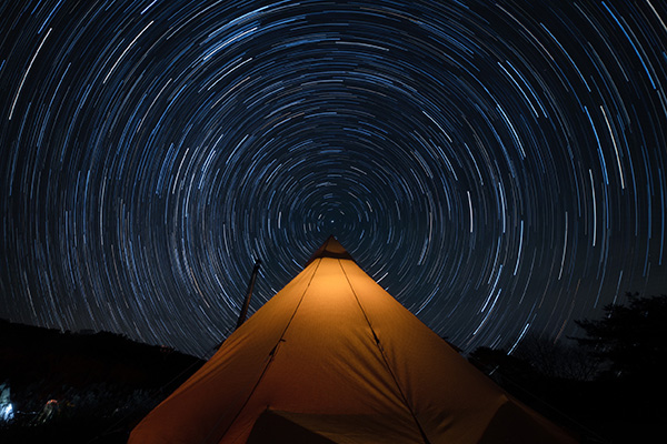 キャンプで星空撮影