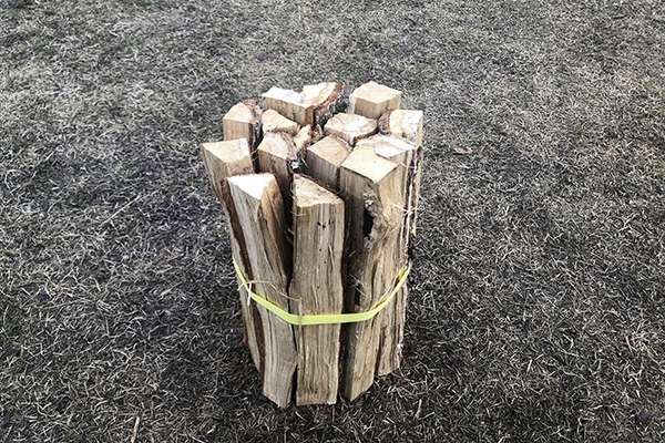 ハイマート佐仲の広葉樹の薪
